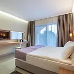 Belvedere 5*