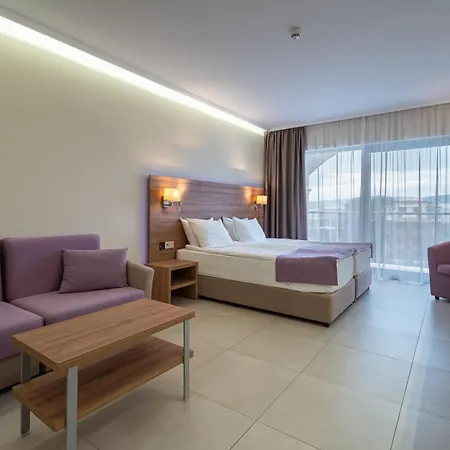 Belvedere 5* Primorszko